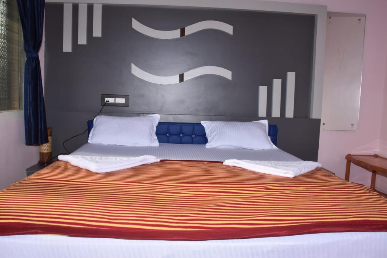 Coconut Homestay Hampi Dış mekan fotoğraf